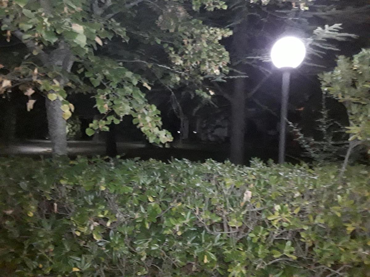 La Casa Nel Verde Larino Bagian luar foto